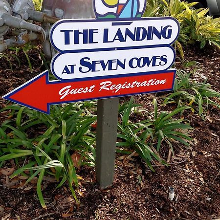 The Landing At Seven Coves Hotel Willis Exterior photo